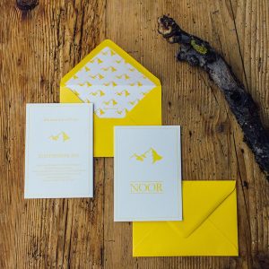 envelope-liner-berge-gelb-letterpress