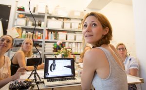 letterattack-workshop-mit-frau-hoelle
