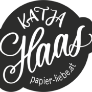 Katja Haas www.papier-liebe.at Button