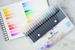 woohoo4u-brush-pens-watercolor-set