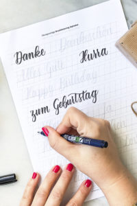 Übungsvorlage für Brush-Lettering-Wörter