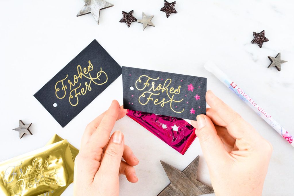Geschenkanhänger Frohes Fest mit Goldfolie