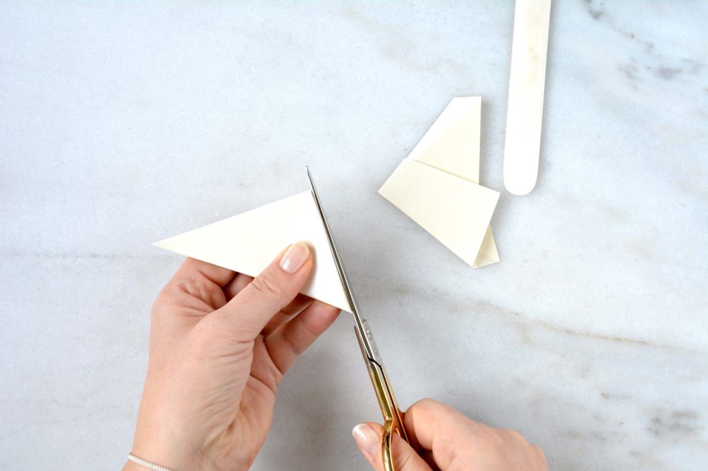 Origami-Papierstern falten im Handlettering-Stil