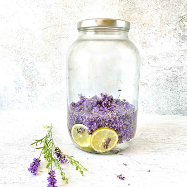 Lavendel-Sirup by Katja Haas