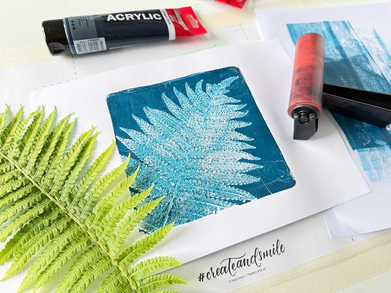 Pflanzendruck mit der Gelplatte – Gelli Print mit Blättern & Gräsern